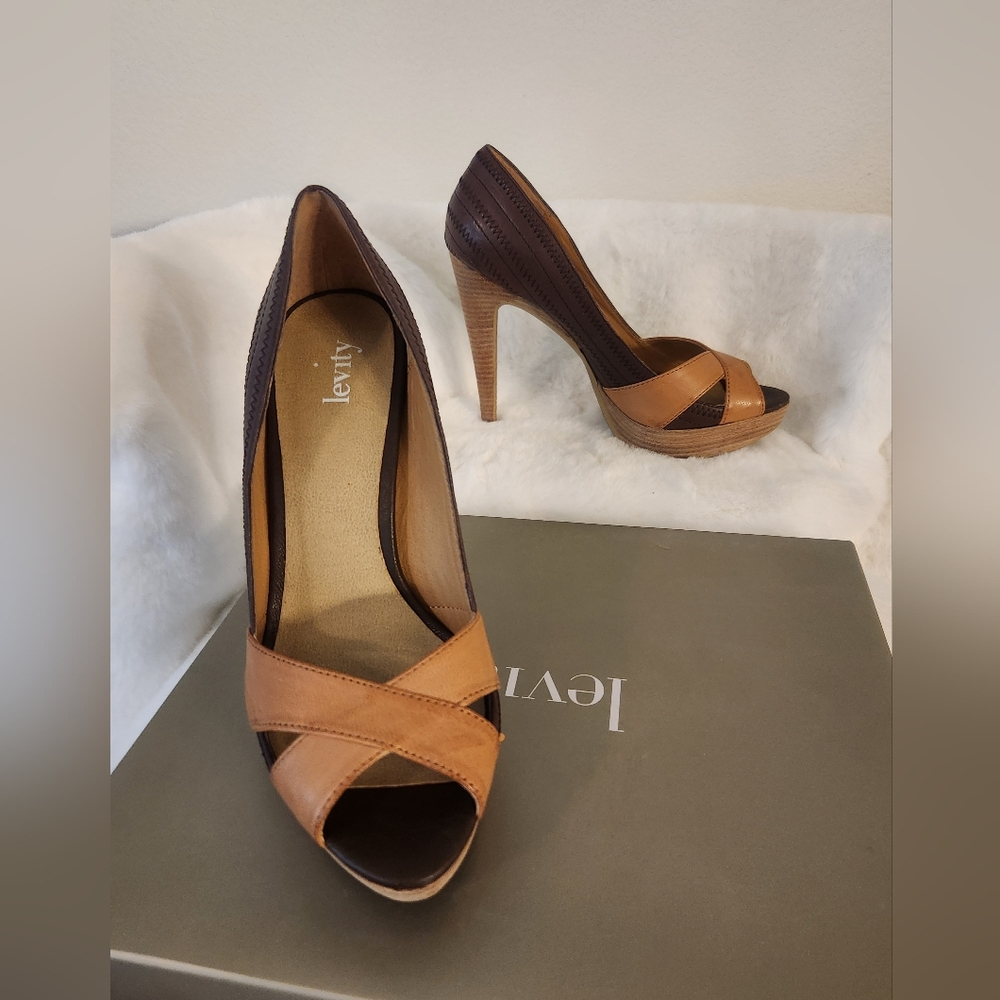 Levity size 7 heel